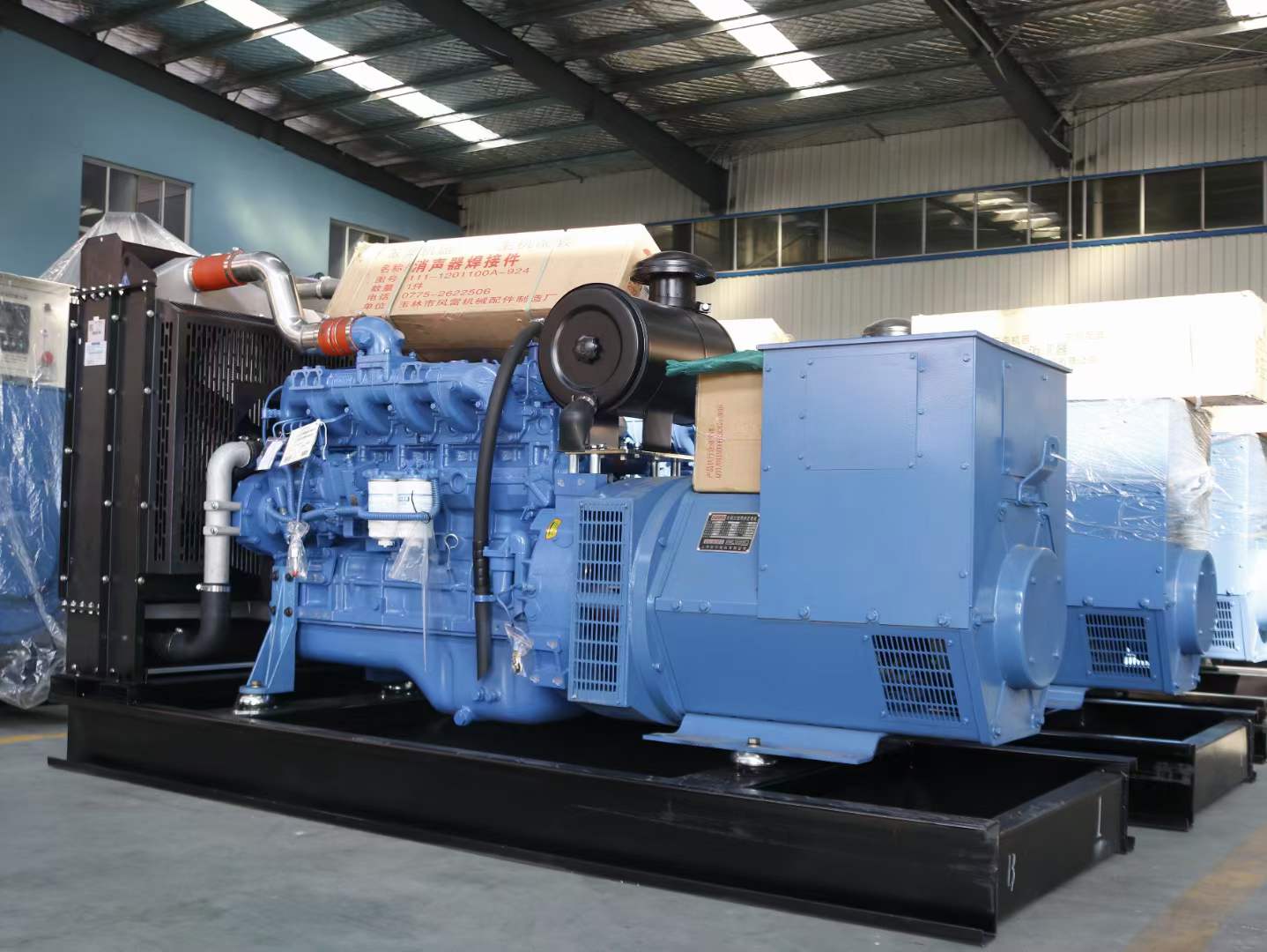 福绵柴油发电机组空气滤清器多久需要更换一次？